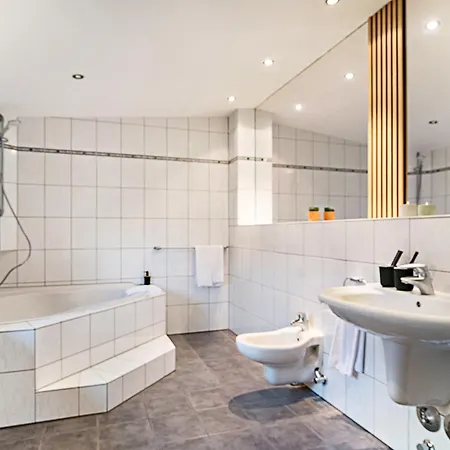 Moselbude Penthaus Mit Sauna شقة