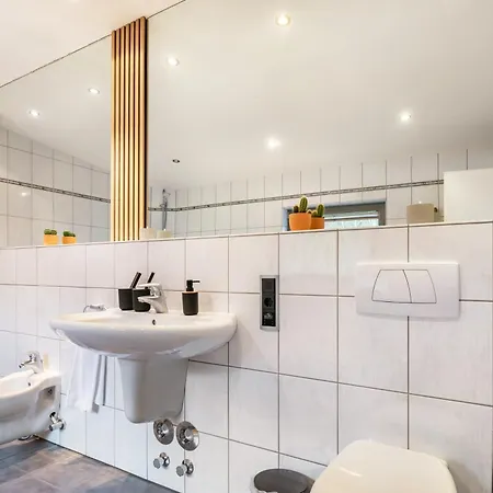 Moselbude Penthaus Mit Sauna شقة